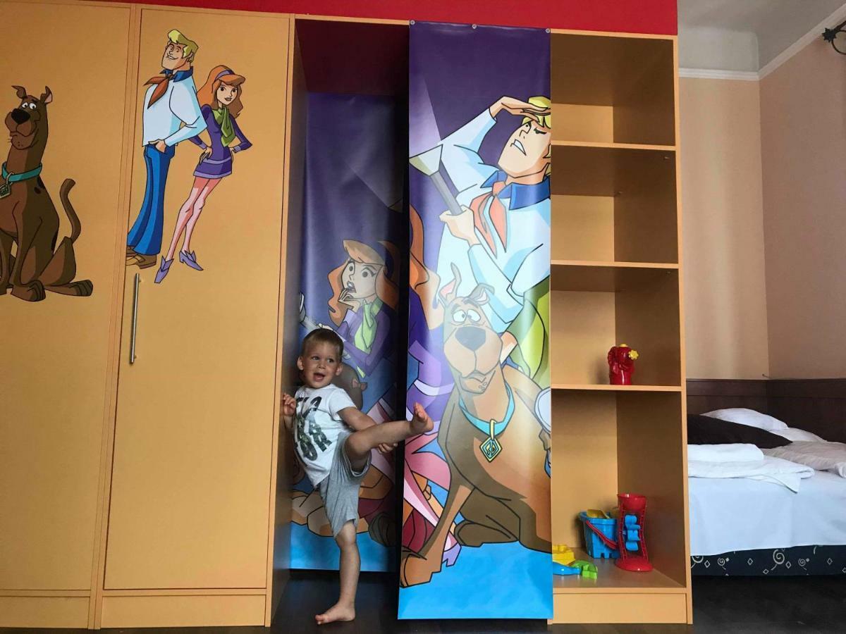 Gyulai Meseház Apartman Bagian luar foto